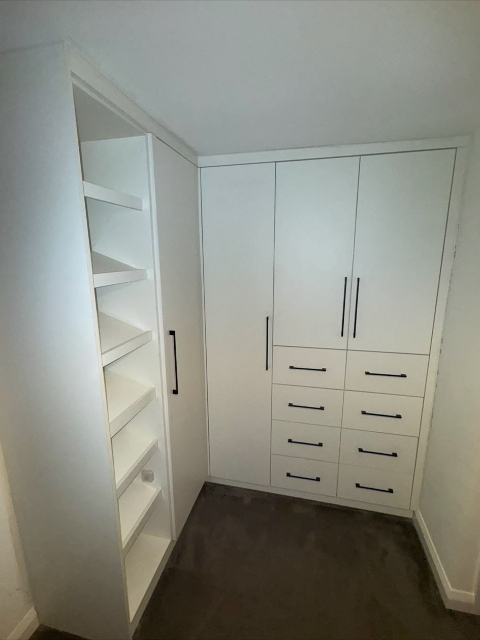 Fitted Wardrobes project by Barnett's Bespoke — Hertfordshire