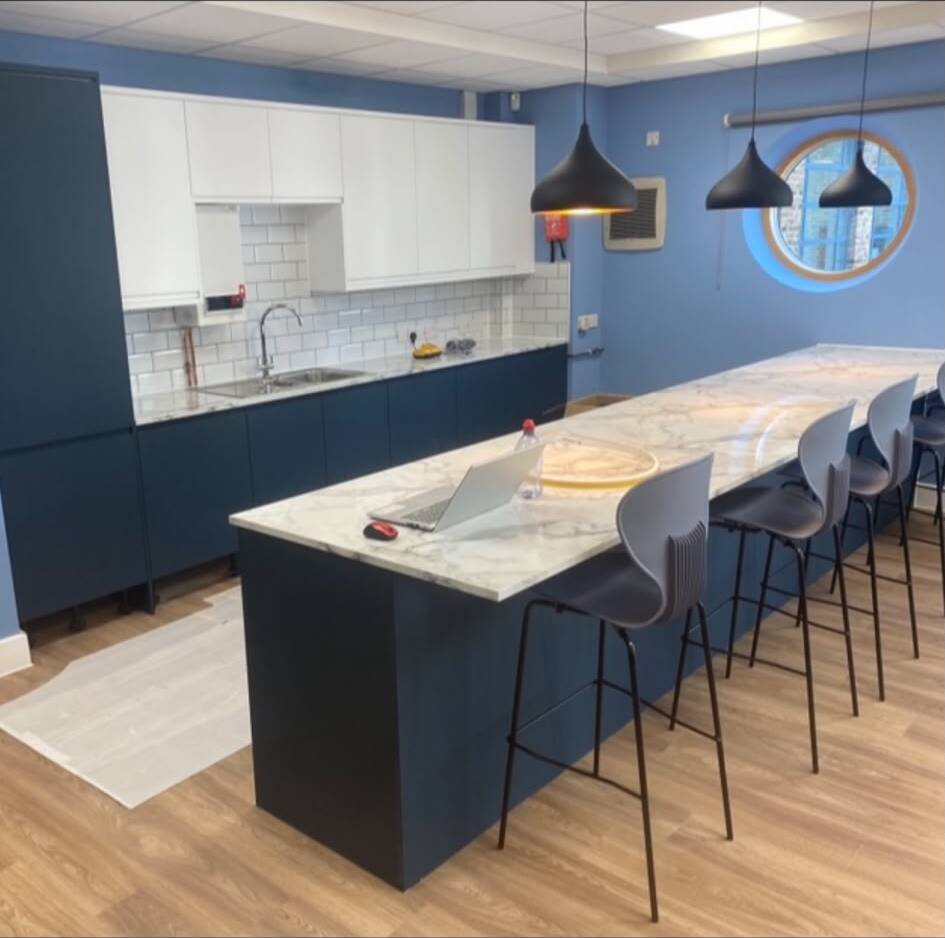 Handmade shaker kitchen with island by Barnett's Bespoke