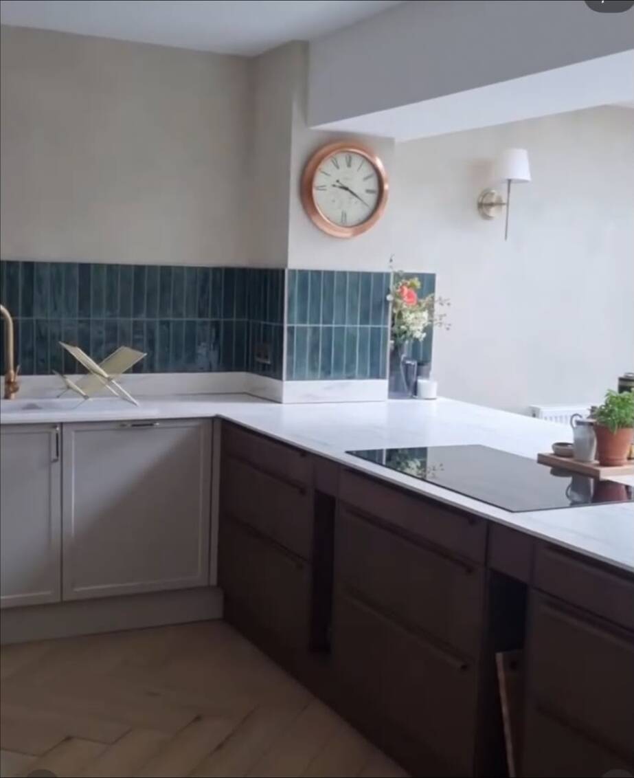 Bespoke fitted kitchen by Barnett's Bespoke — Hertfordshire carpentry and joinery